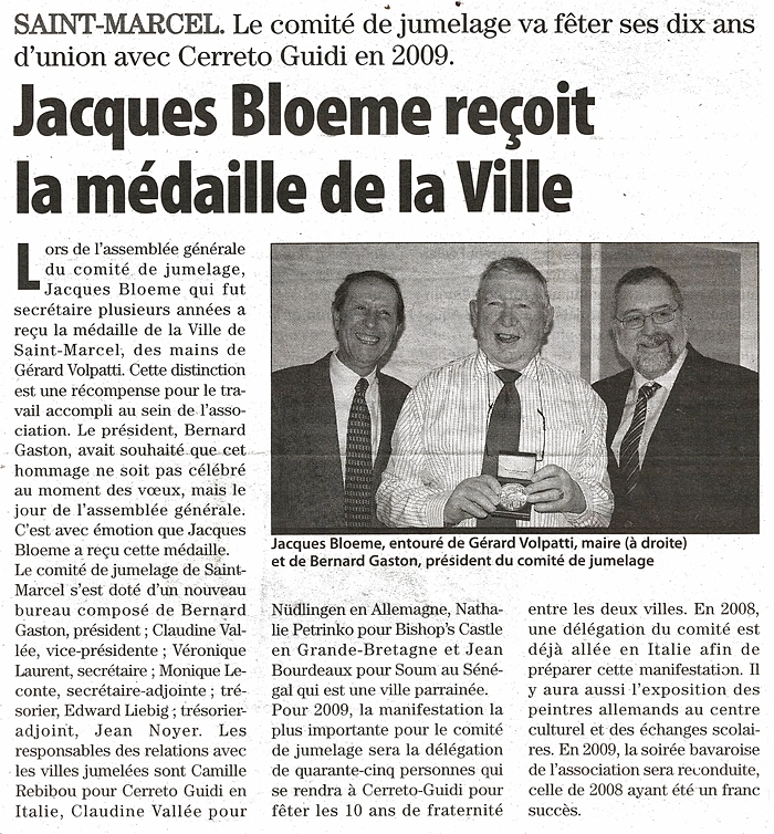 Jacques Bloeme reçoit la médaille de la ville
